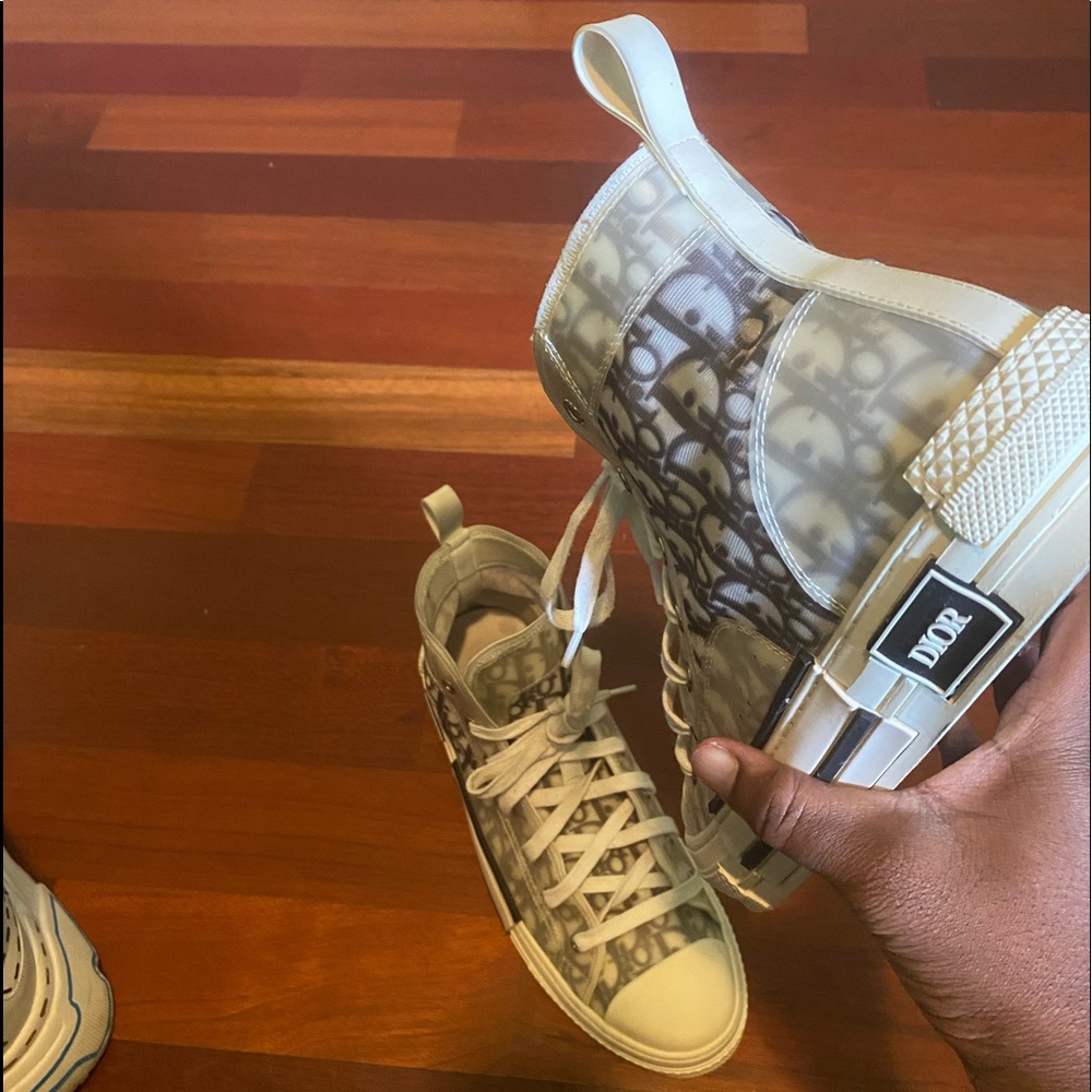 Dior sneakers